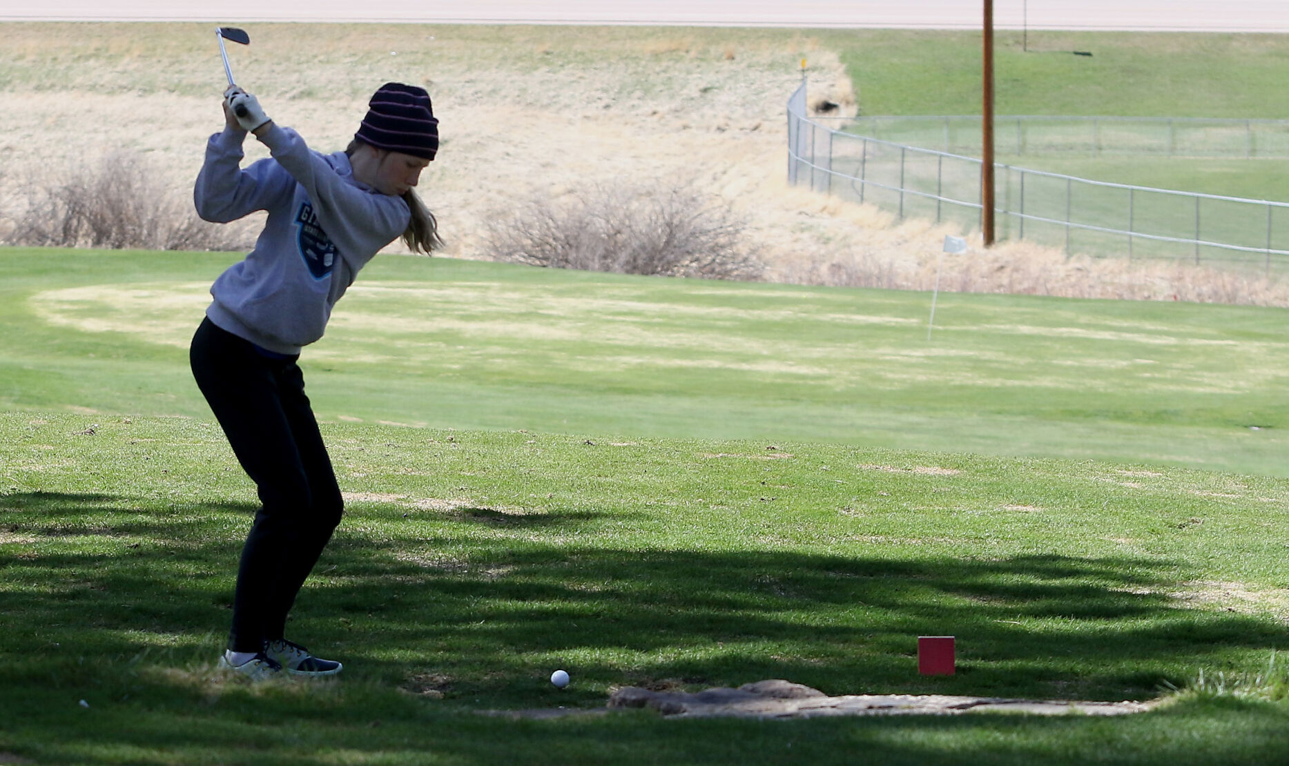 051022-golf3D.jpg
